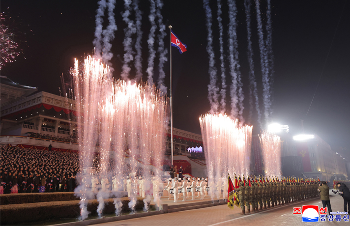 4-《새로운 승리를 향하여》(조선로동당 제9차대회 뜻깊게 기념)